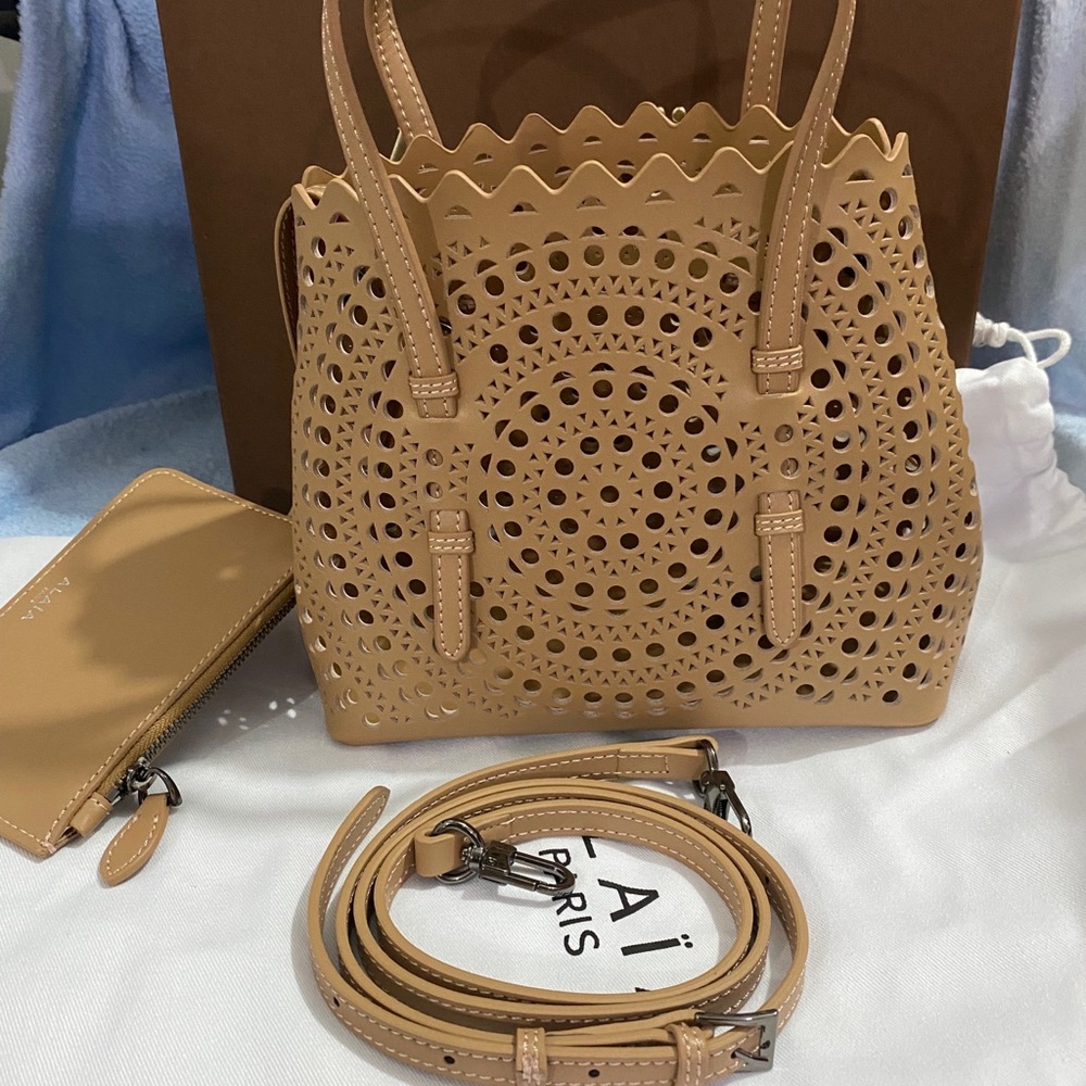 Alaïa Laser-Cut Scalloped Tote in Camel